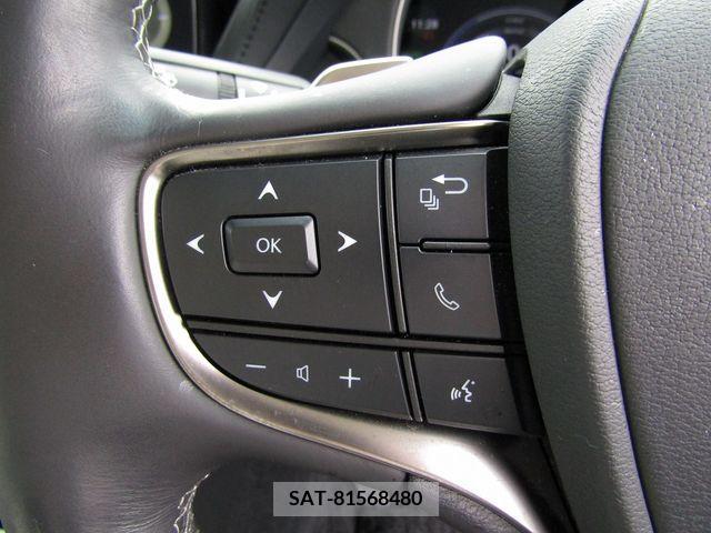 Lexus LS 2021-02 354106-10