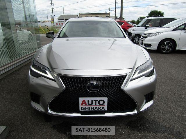 Lexus LS 2021-02 354106-3