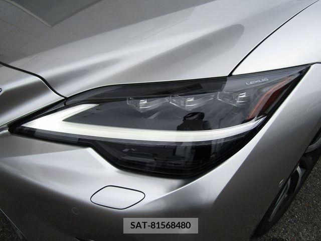 Lexus LS 2021-02 354106-25