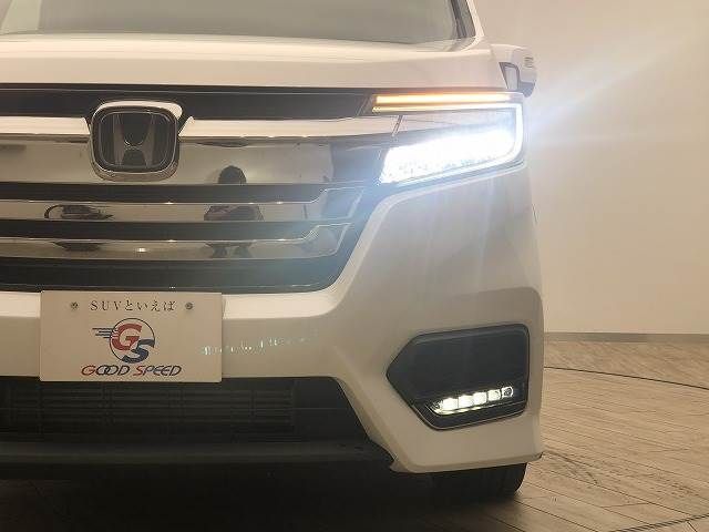 Honda e 2018-09 9388-11