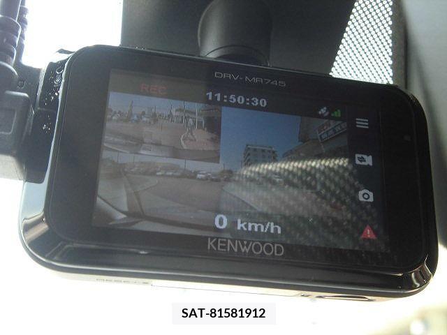 Mazda CX-30 2020-01 331553-25