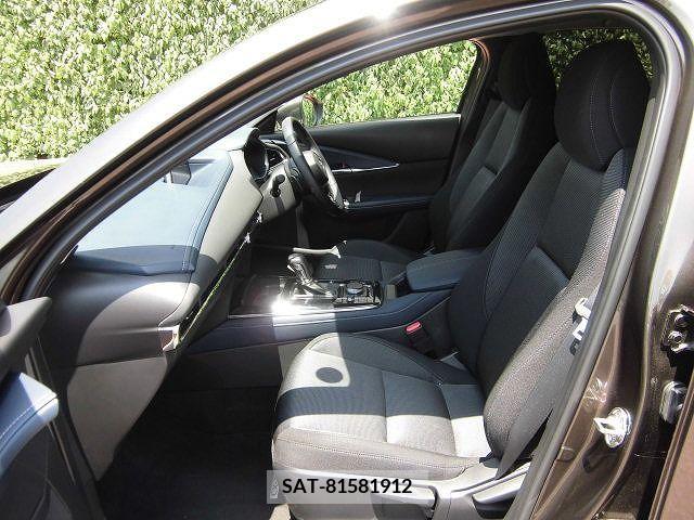 Mazda CX-30 2020-01 331553-12