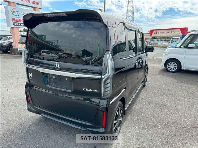 Honda N BOX CUSTOM 2017-12 306940-6