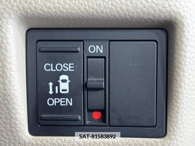 Honda N BOX 2019-07 350478-6