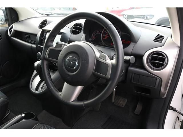 Mazda DEMIO 2010-03 503-4