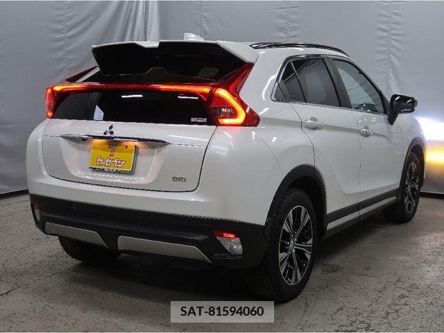 Mitsubishi ECLIPSE CROSS 2020-02 268945-22