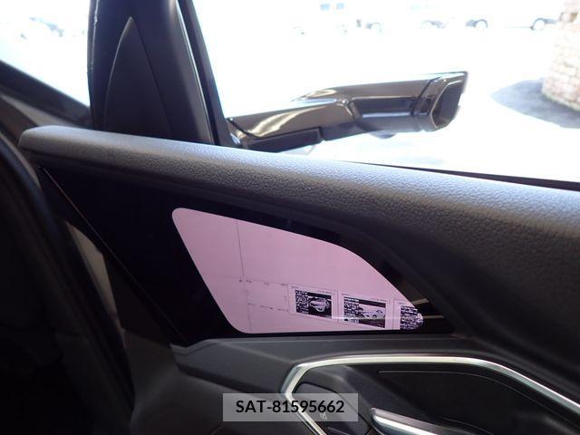 Audi E-TRON 2022-06 318048-14