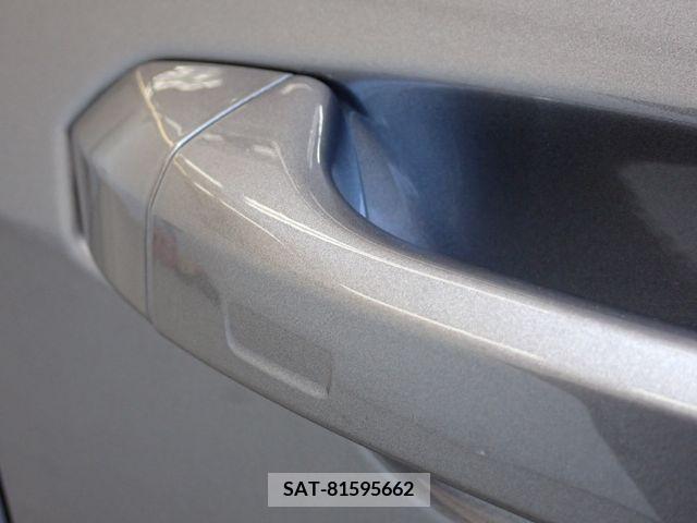 Audi E-TRON 2022-06 318048-9