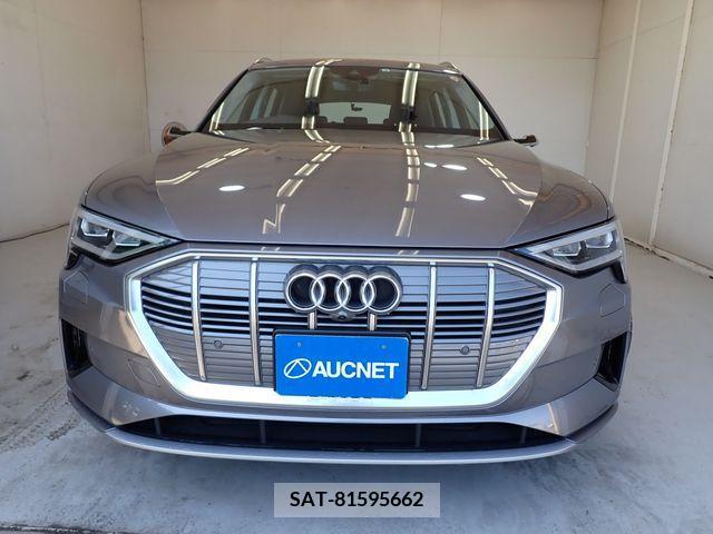Audi E-TRON 2022-06 318048-5