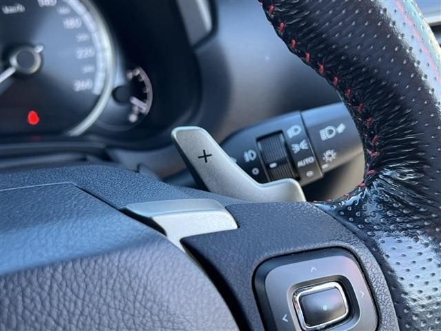 Lexus NX 2015-09 4202-12