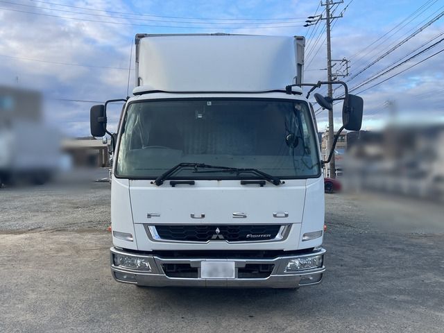 MITSUBISHI FUSO Fighter 2015-06 12-10