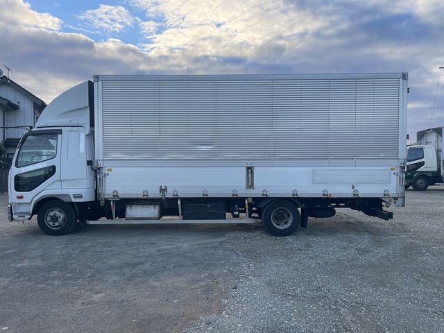 MITSUBISHI FUSO Fighter 2015-06 12-8