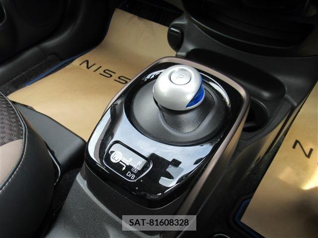 Nissan NOTE 2020-04 349943-11