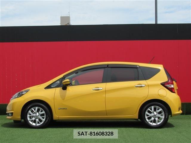 Nissan NOTE 2020-04 349943-28