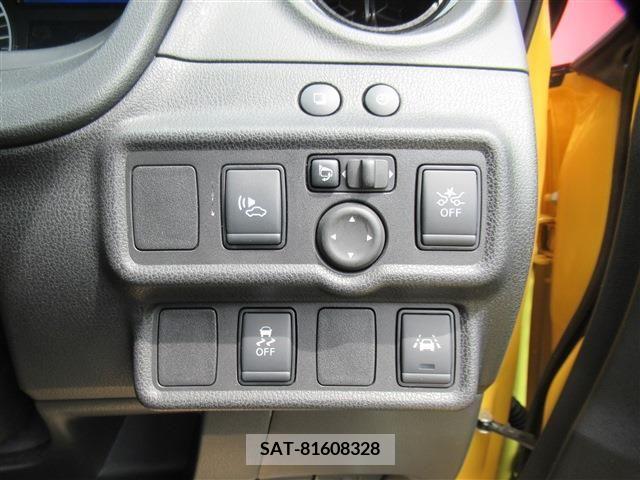 Nissan NOTE 2020-04 349943-17