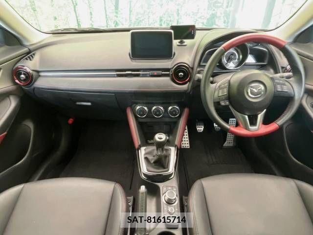 Mazda CX-3 2015-06 385107-1