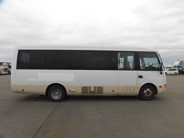 Mitsubishi ROSA 2012-11 1383-7