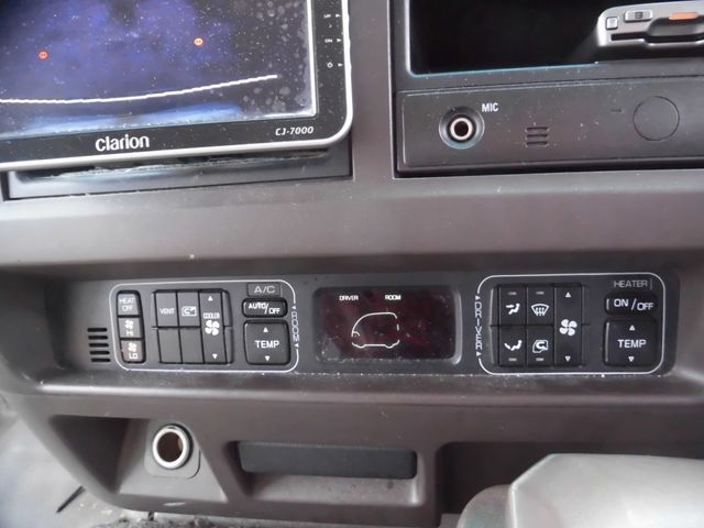 Mitsubishi ROSA 2012-11 1383-14
