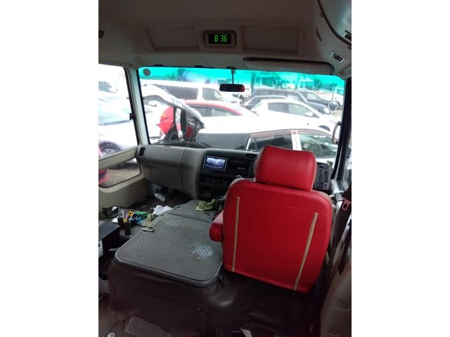 Mitsubishi ROSA 2012-11 1383-2