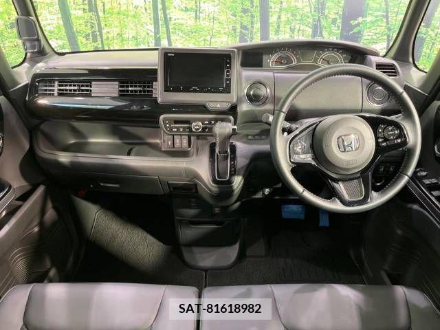 Honda N BOX CUSTOM 2021-12 392745-1