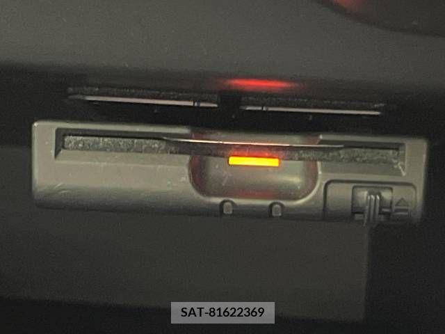 Nissan NOTE 2016-01 255792-7