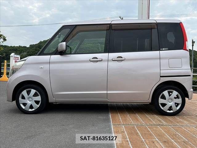 Nissan ROOX 2011-10 276136-10