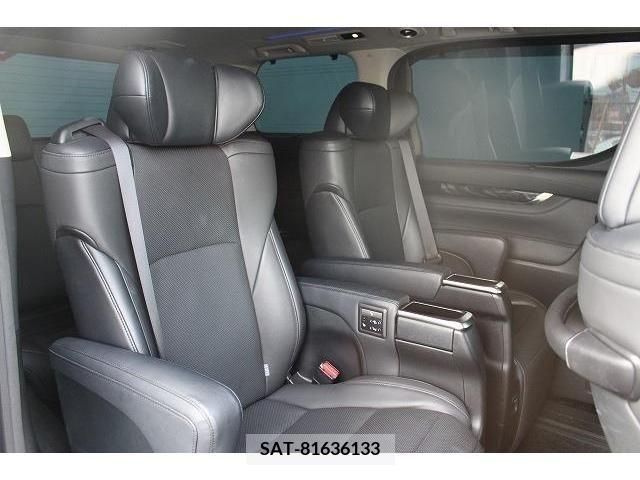 Toyota ALPHARD 2018-02 203438-15