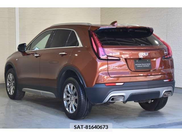 Cadillac XT4 2021-10 206464-8