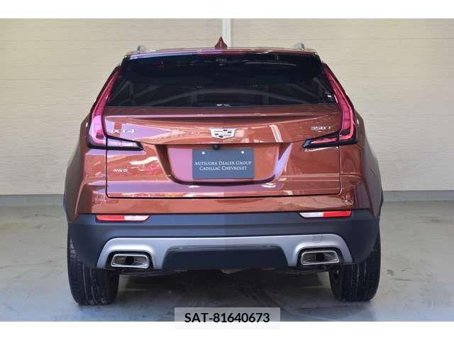 Cadillac XT4 2021-10 206464-7