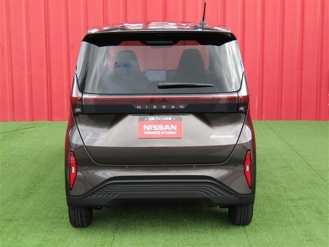 Nissan Sakura 2022-06 17393-20