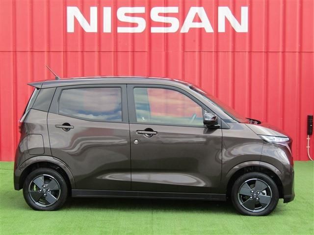 Nissan Sakura 2022-06 17393-22