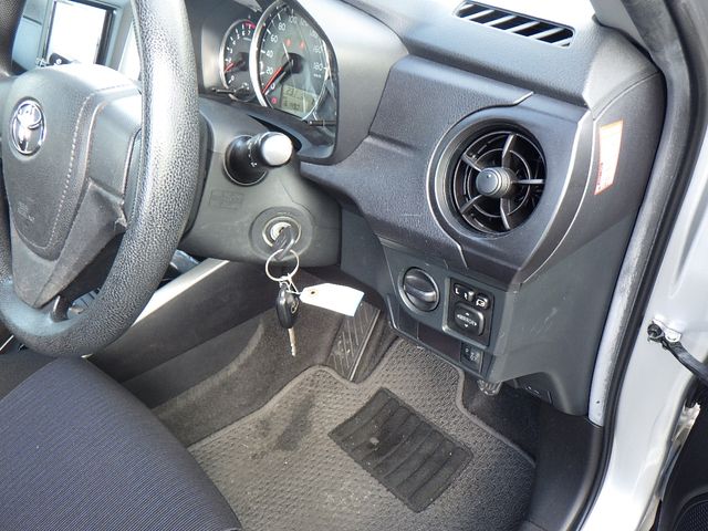 Toyota COROLLA FIELDER 2016-11 185143-16