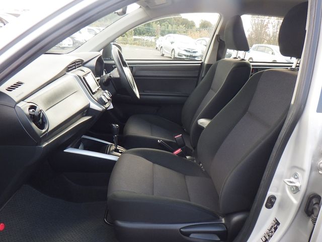 Toyota COROLLA FIELDER 2016-11 185143-9