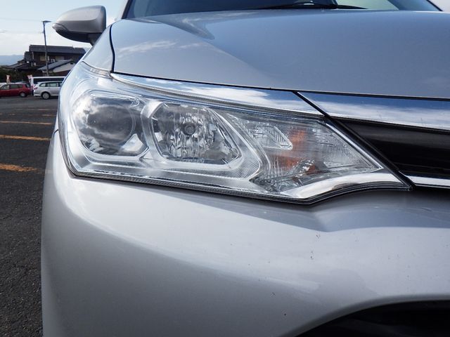 Toyota COROLLA FIELDER 2016-11 185143-23