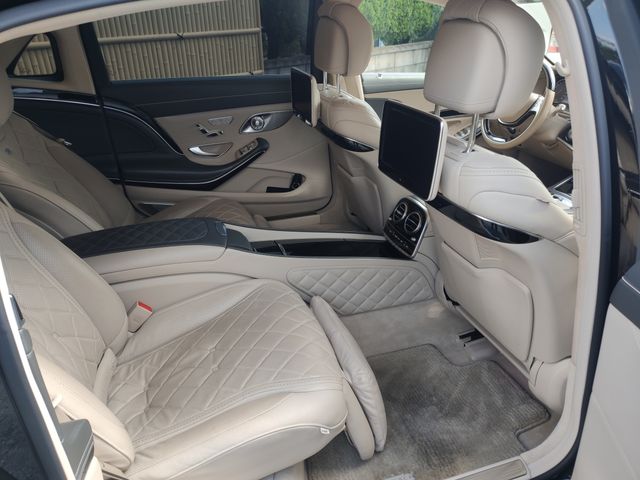 Mercedes Benz S-CLASS 2015-06 25146-23