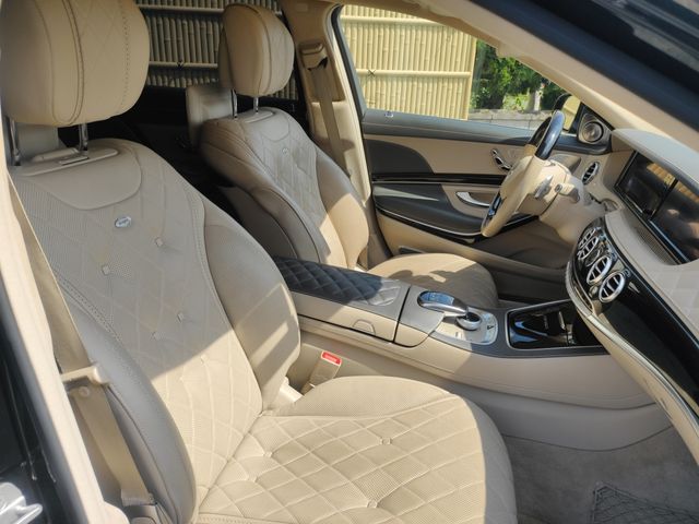 Mercedes Benz S-CLASS 2015-06 25146-21