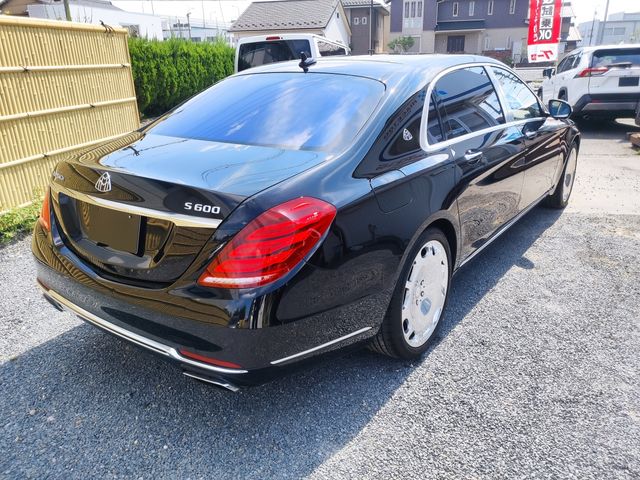 Mercedes Benz S-CLASS 2015-06 25146-2