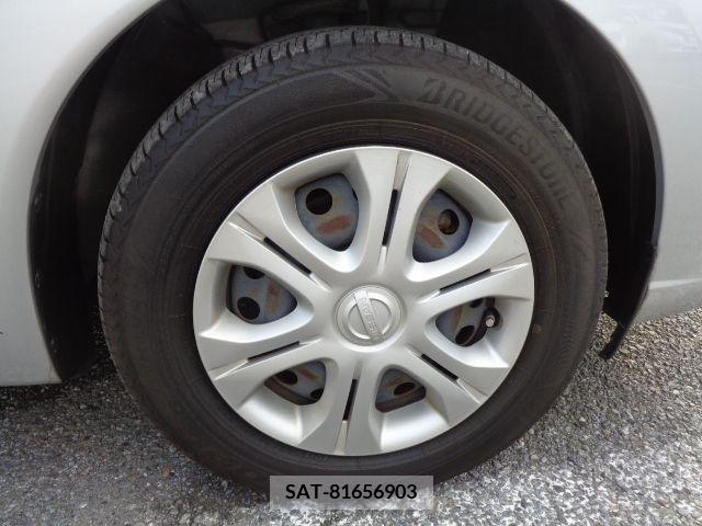 Nissan NOTE 2017-06 365502-26