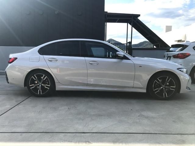 Bmw 3 SERIES 2023-07 23767-17