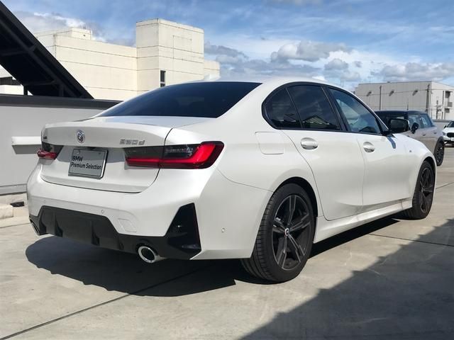 Bmw 3 SERIES 2023-07 23767-2