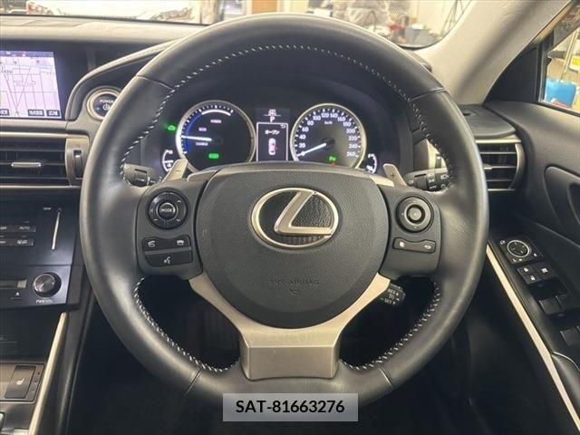 Lexus IS 2013-08 354058-12