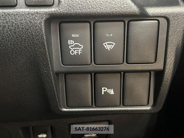 Lexus IS 2013-08 354058-5