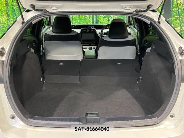 Toyota PRIUS 2016-05 209776-10