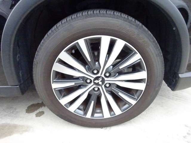 Mitsubishi OUTLANDER 2019-07 25064-16