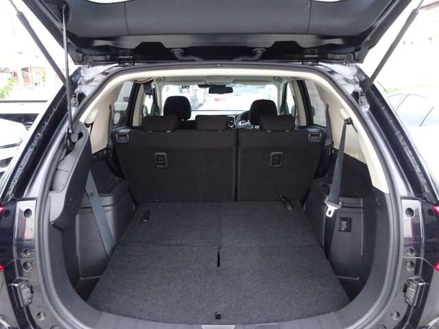 Mitsubishi OUTLANDER 2019-07 25064-9