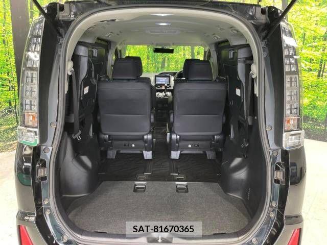 Toyota VOXY 2015-10 351602-11