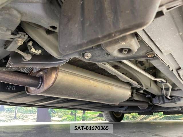 Toyota VOXY 2015-10 351602-18
