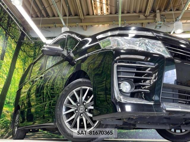 Toyota VOXY 2015-10 351602-15