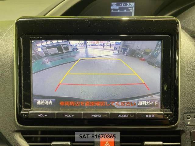 Toyota VOXY 2015-10 351602-4