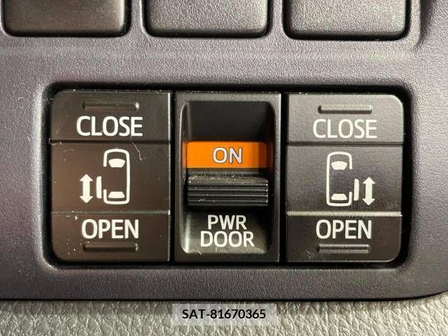 Toyota VOXY 2015-10 351602-2